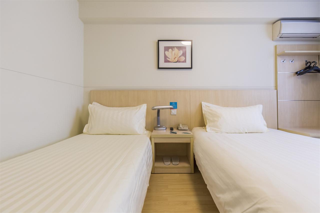 Jinjiang Inn Chengdu Chunxi Road Taiguli Hotel Bagian luar foto