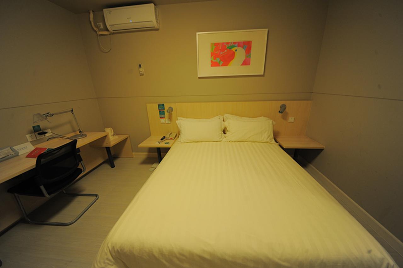 Jinjiang Inn Chengdu Chunxi Road Taiguli Hotel Bagian luar foto
