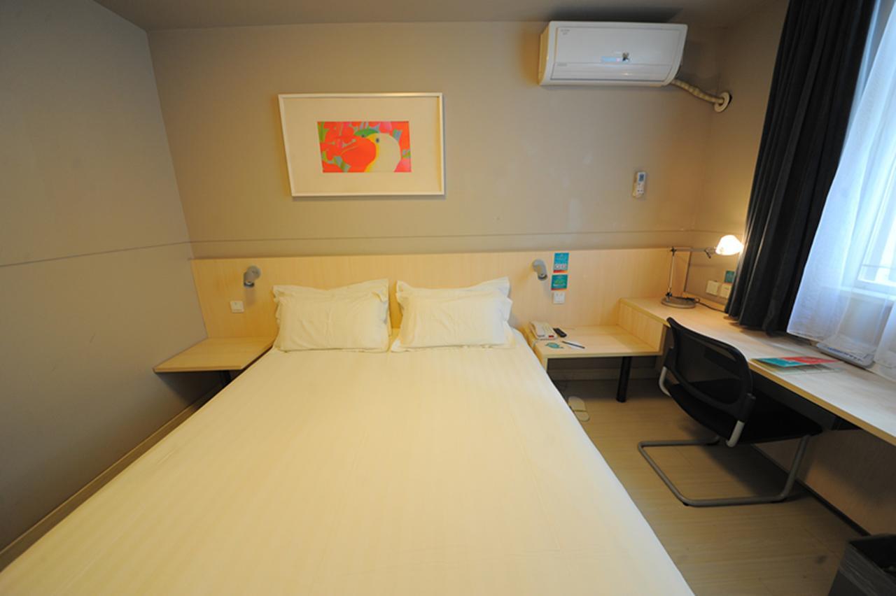 Jinjiang Inn Chengdu Chunxi Road Taiguli Hotel Bagian luar foto
