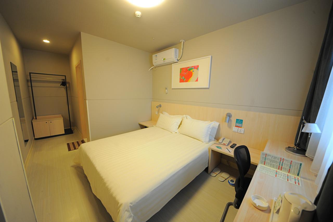 Jinjiang Inn Chengdu Chunxi Road Taiguli Hotel Bagian luar foto
