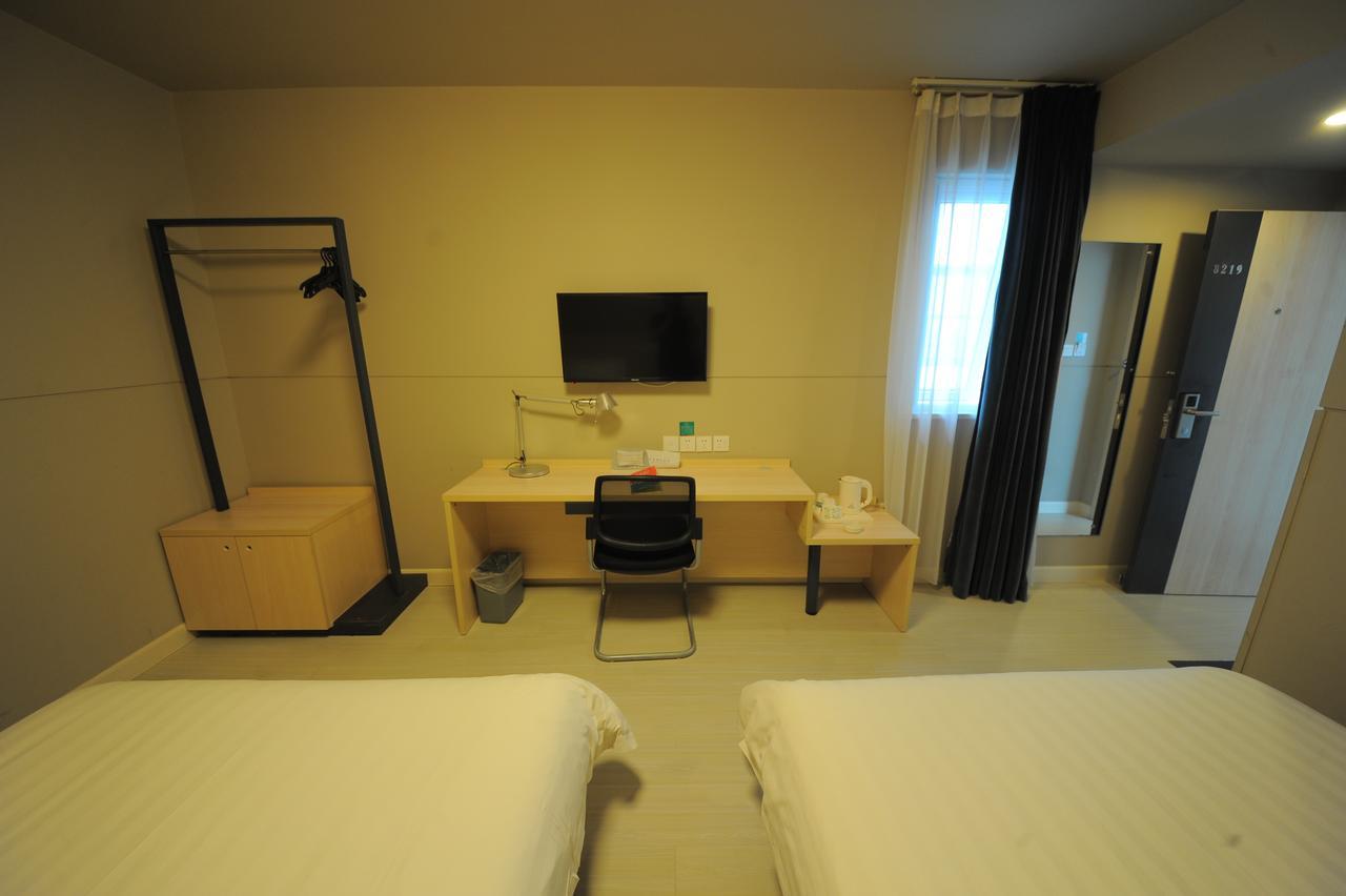Jinjiang Inn Chengdu Chunxi Road Taiguli Hotel Bagian luar foto